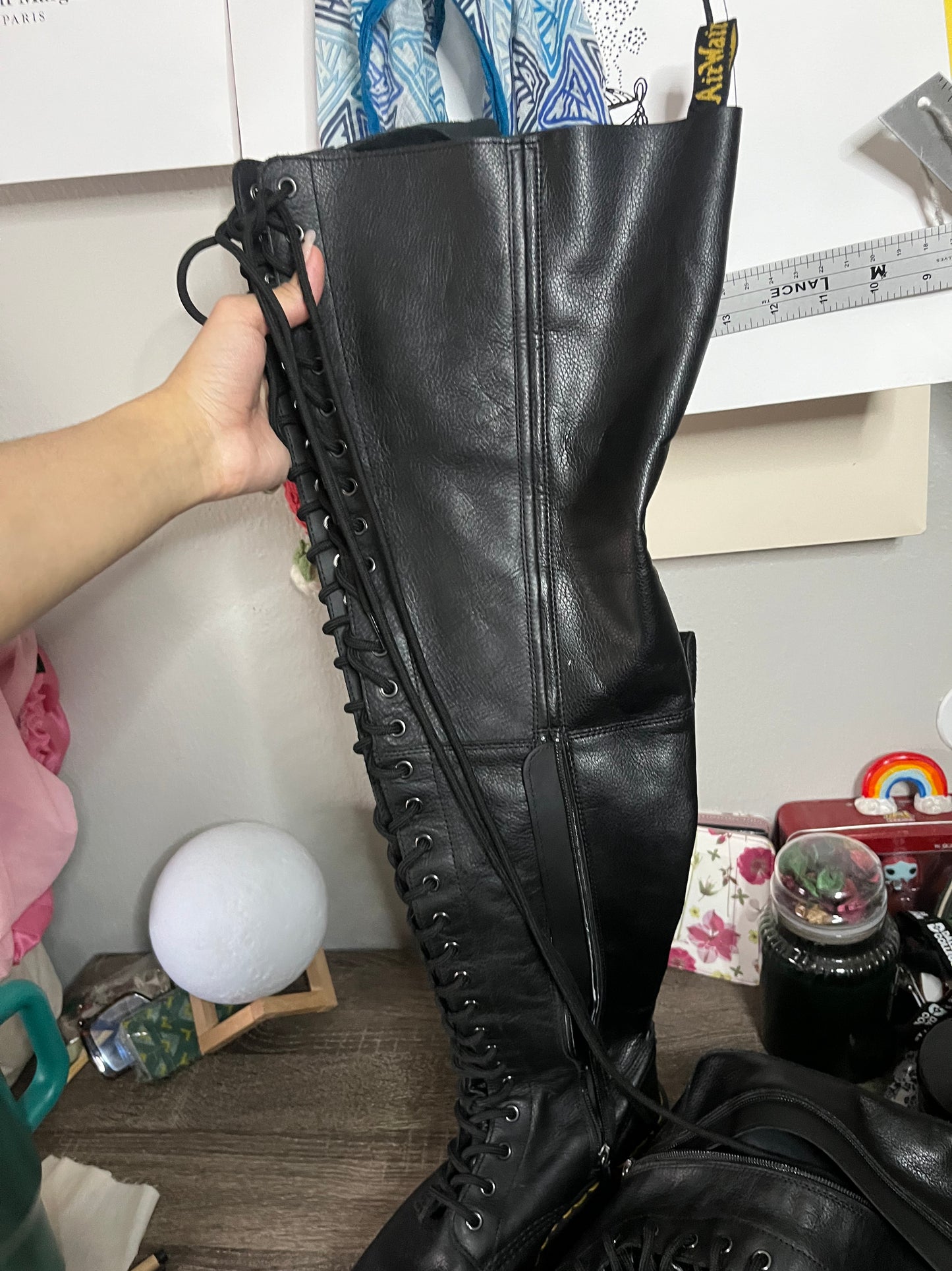 Azreya Dr.Martens