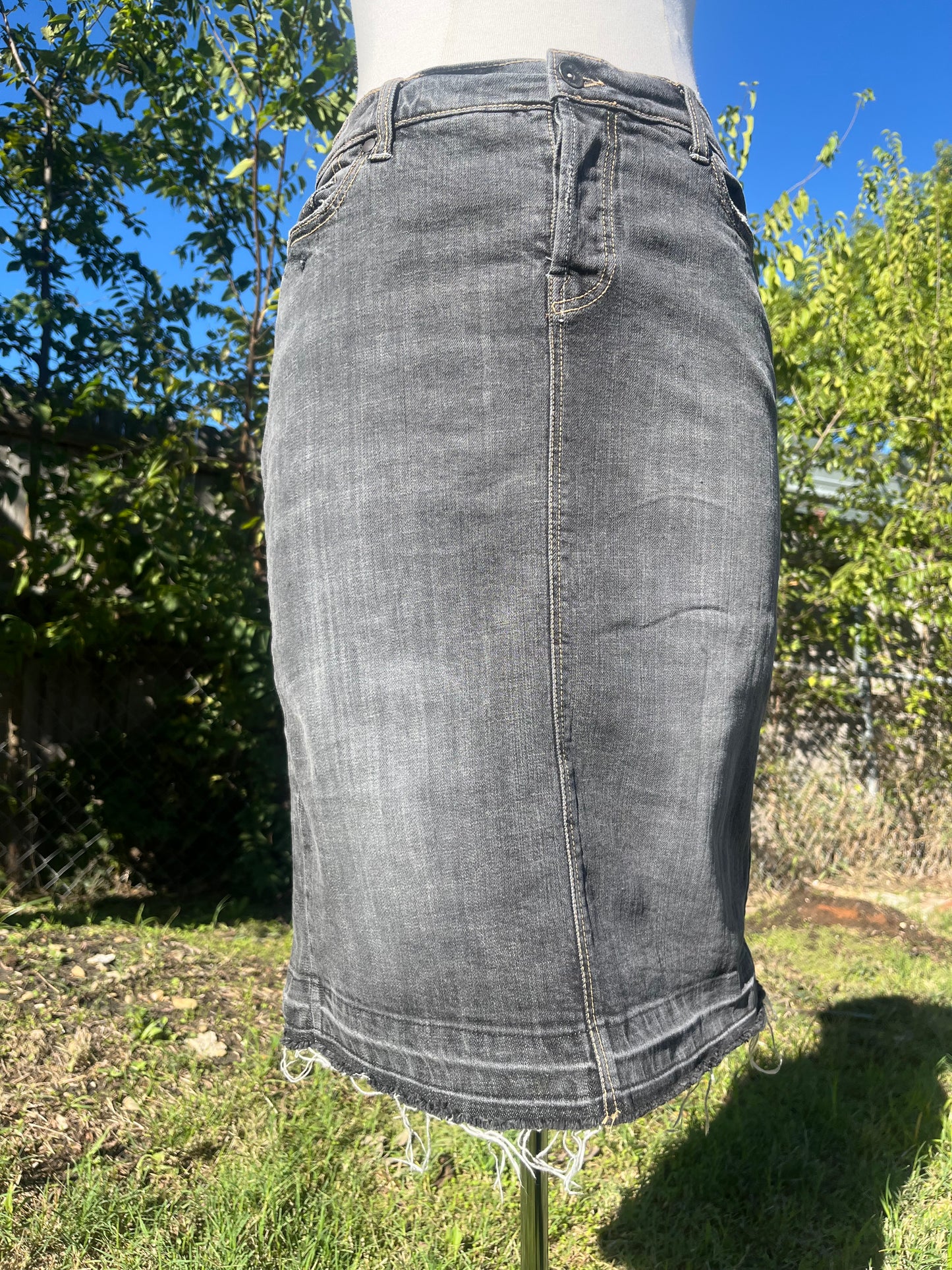 Charcoal Midi