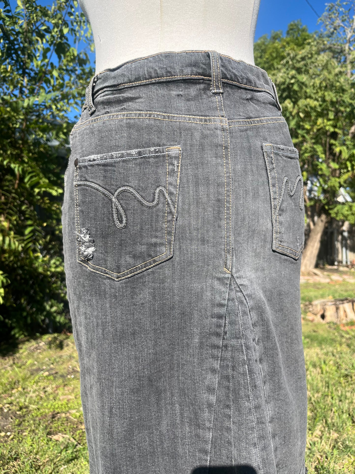 Charcoal Midi